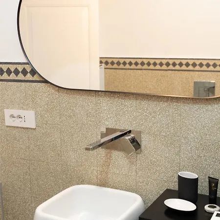 Il Disinganno - Elegant Historic In The Center Appartement *