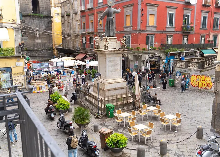 Апартаменты Il Disinganno - Elegant Historic In The Center Неаполь