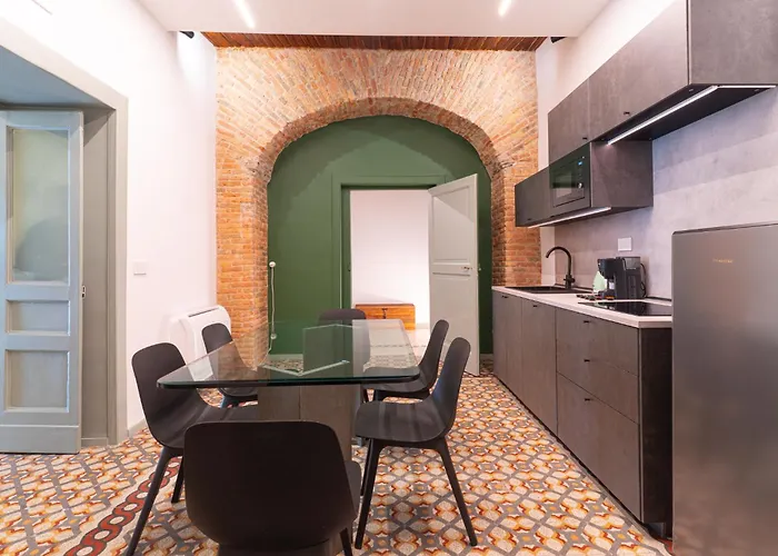 Il Disinganno - Elegant Historic In The Center Апартаменты Неаполь