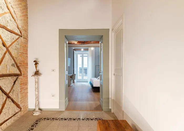 Il Disinganno - Elegant Historic In The Center Апартаменты Неаполь